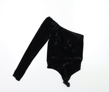 Additional front view of In the Style women’s black basic tank, size UK 6
