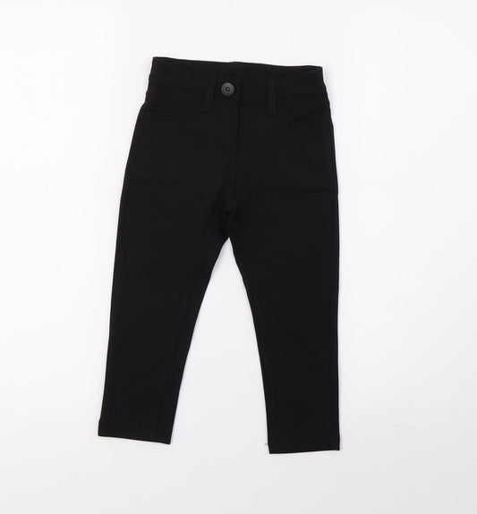 Preworn Girls Black   Pedal Pusher Trousers Size 4-5 Years