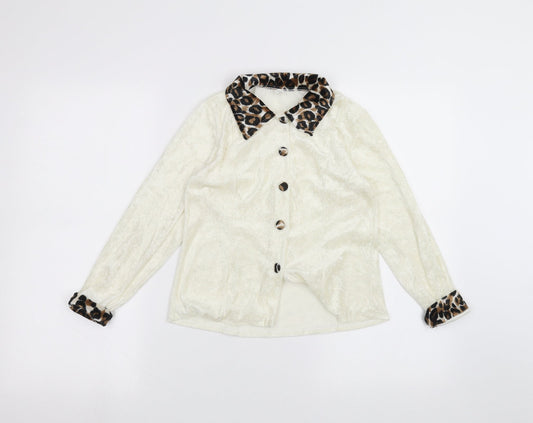 Preworn Girls White   Jacket  Size 9 Years