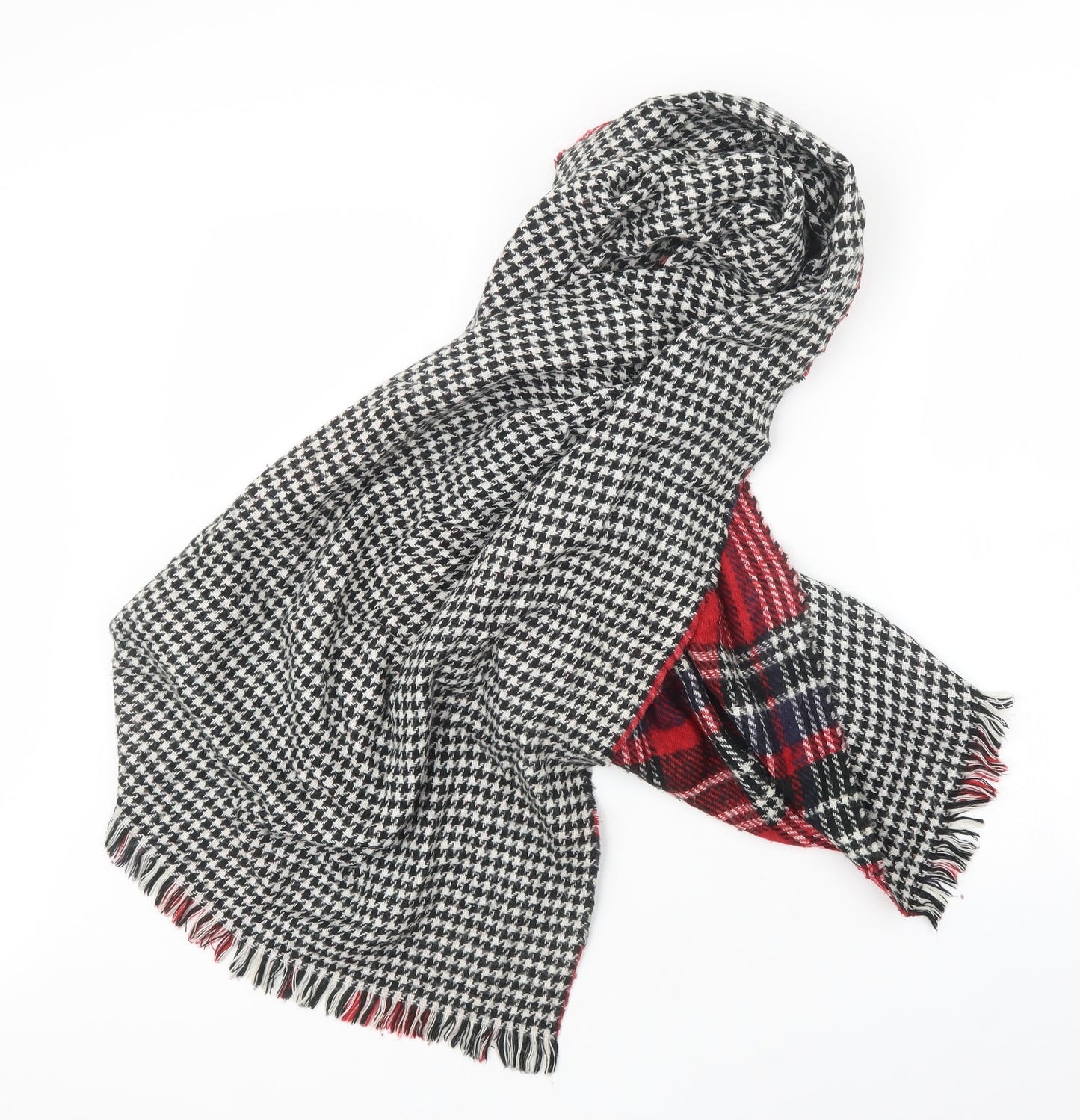 Preworn Womens Black Geometric Knit  Scarf