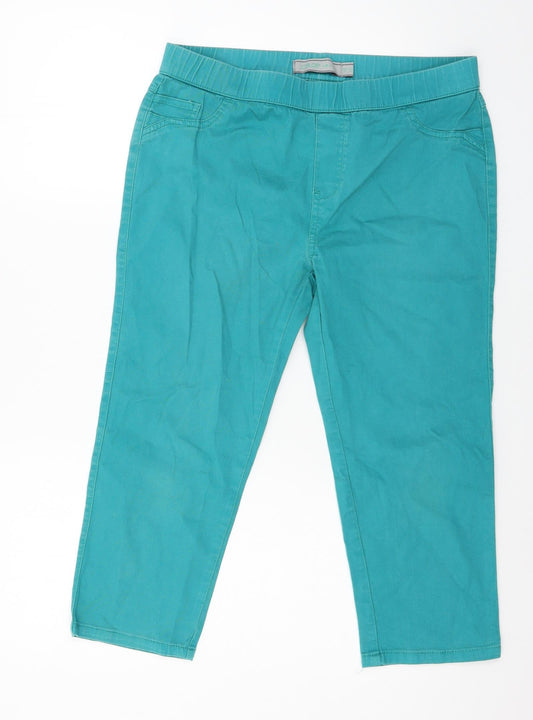 Preloved St Bernard Womens Blue  Denim Cropped Jeans Size 14 L21 in - Front