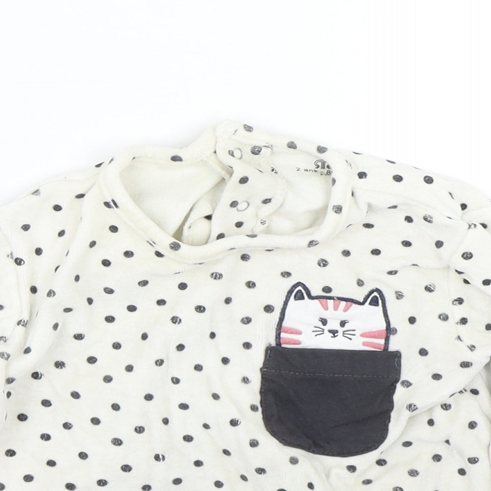 Preworn Baby White Spotted  Pullover Jumper Size 24 Months  - Cat