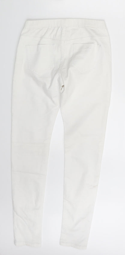 Back view of Denim Co. women’s white denim jegging jeans, size UK 6, 29-inch leg