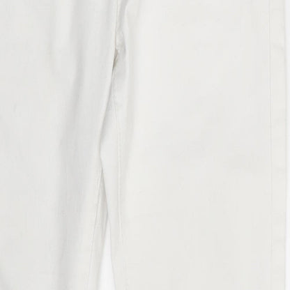 Close-up detail of Denim Co. women’s white denim jegging jeans, size UK 6, 29-inch leg