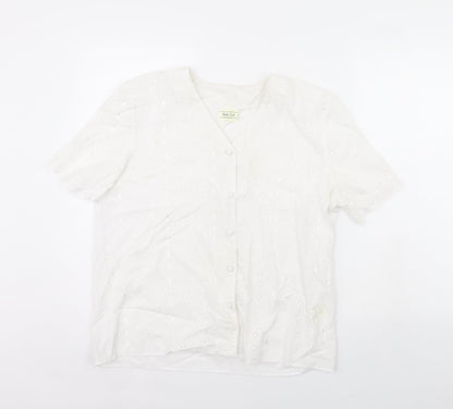Preloved Style cut Womens White   Basic Button-Up Size 14 - Front