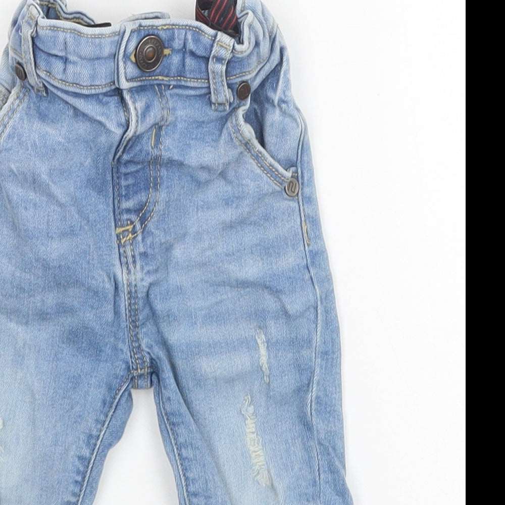 Preworn Baby Blue    Jeans Size 6-9 Months