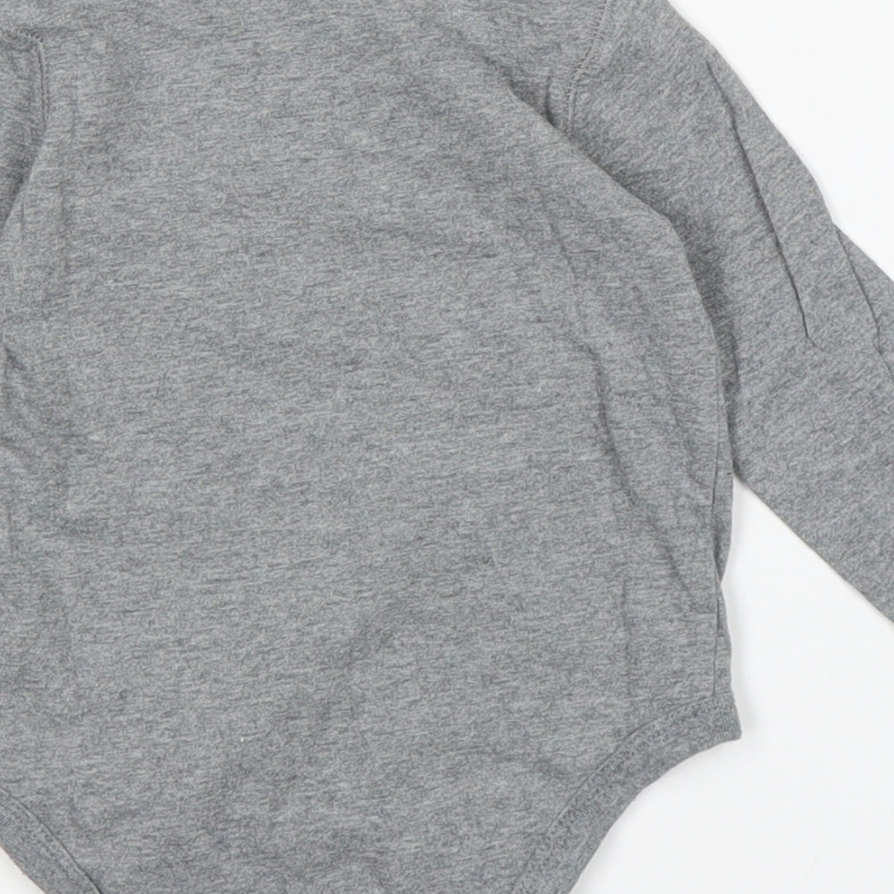 Gap Boys Grey   Babygrow One-Piece Size 12 Months