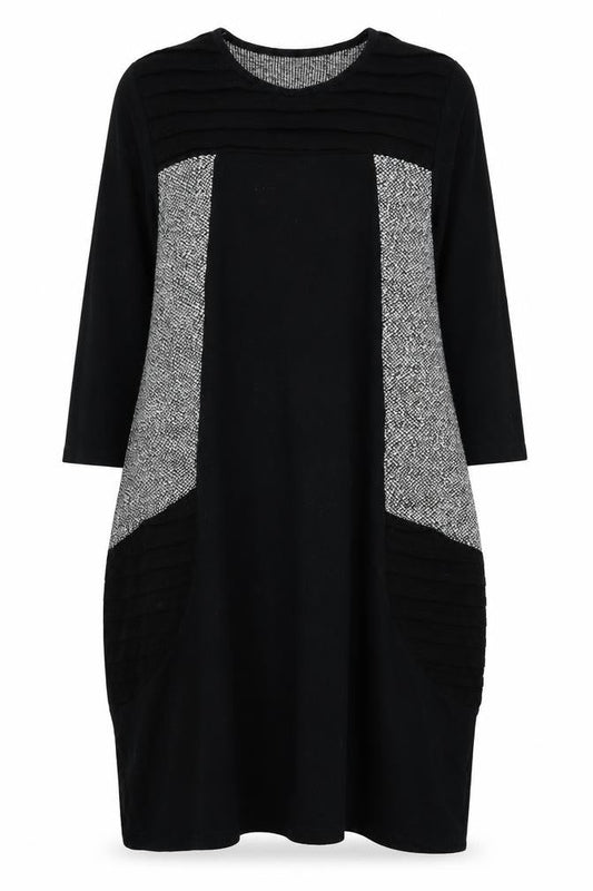 Lacony Womens Black Batik  Jumper Dress  Size M