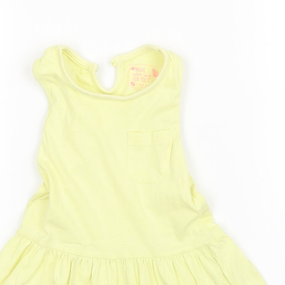 Young Dimension Girls Yellow   A-Line  Size 2 Years