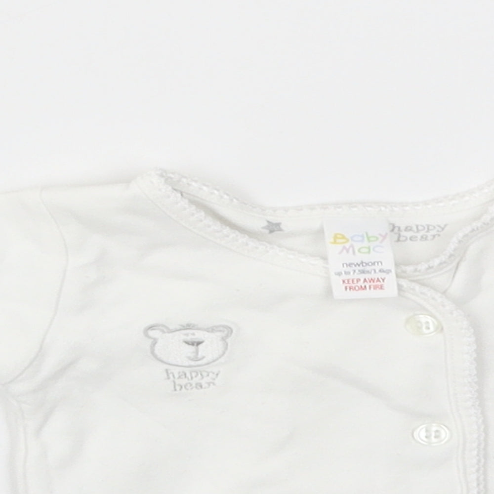 Close-up detail of BABY MAC girls’ white houndstooth cardigan jumper one size