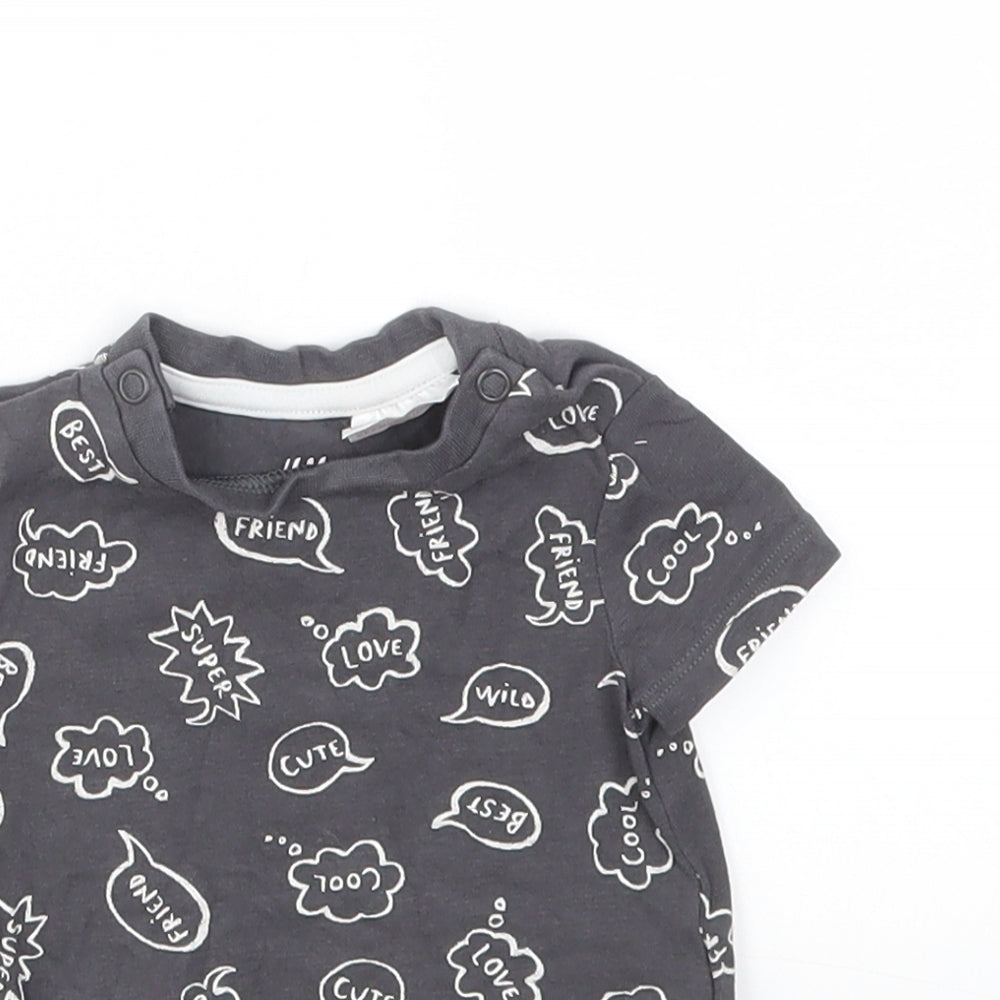 H&M Baby Grey Geometric  Basic T-Shirt Size 0-3 Months