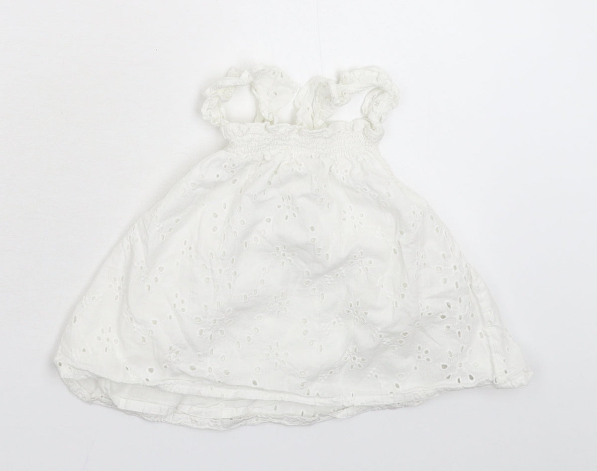 F&F Girls White   Basic Tank Size 4-5 Years