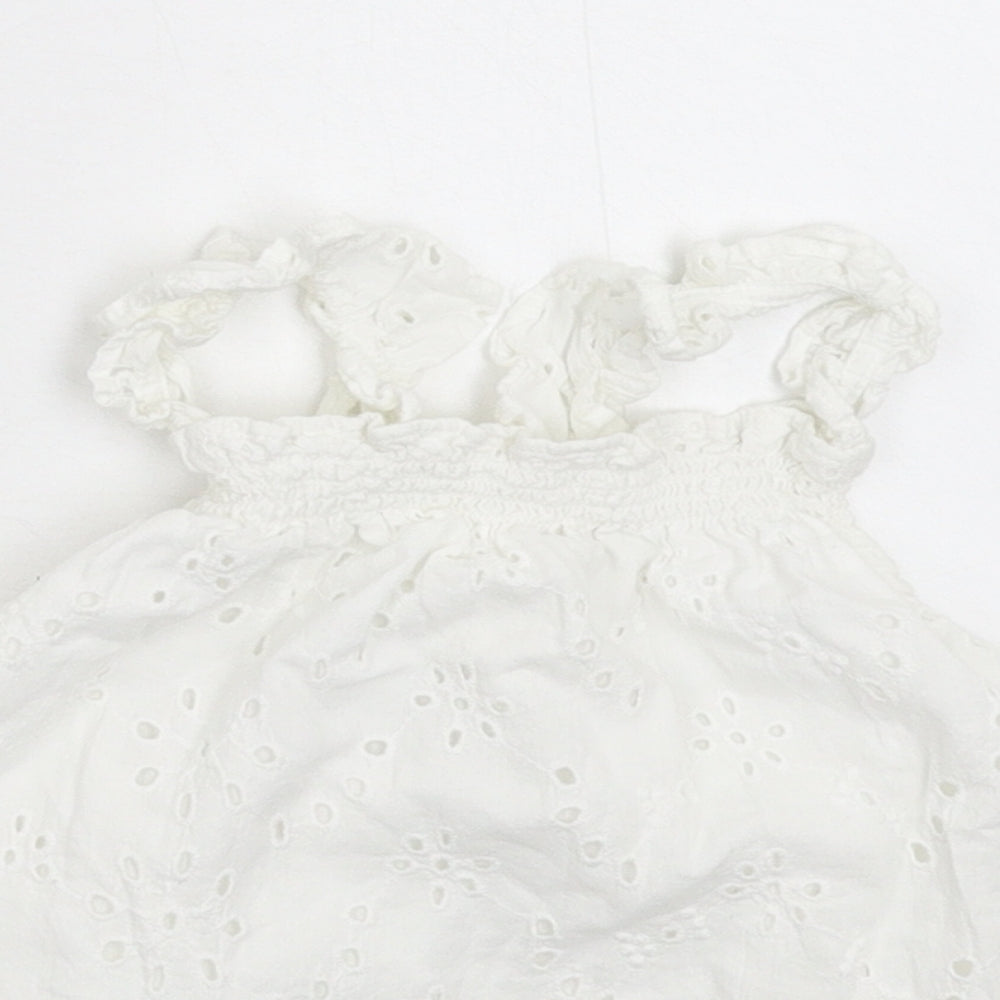 F&F Girls White   Basic Tank Size 4-5 Years