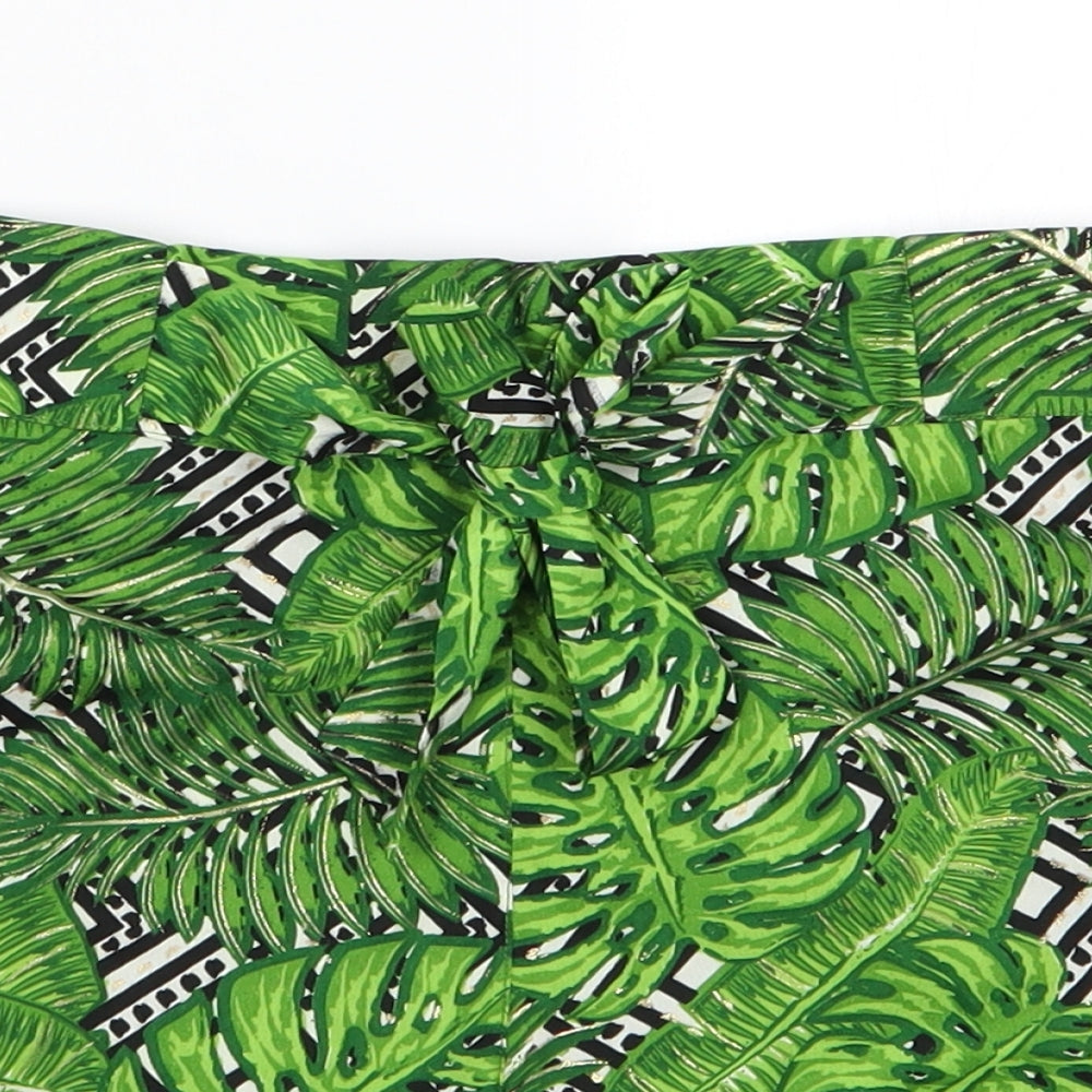 Kylie Girls Green Floral  Hot Pants Shorts Size 12 Years
