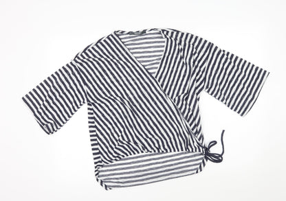 Additional front view of COIN 1804 women’s white striped basic blouse, size M