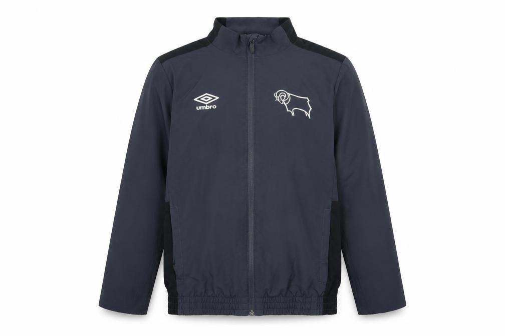Umbro Boys Green   Jacket  Size 11-12 Years