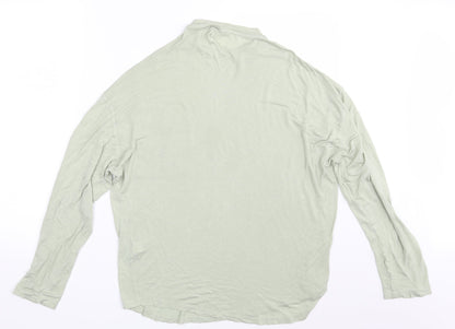 Back view of ASOS women’s green basic t-shirt, size XS