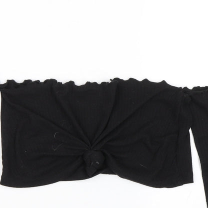 Close-up detail of Missguided women’s black cropped t-shirt, size UK 6