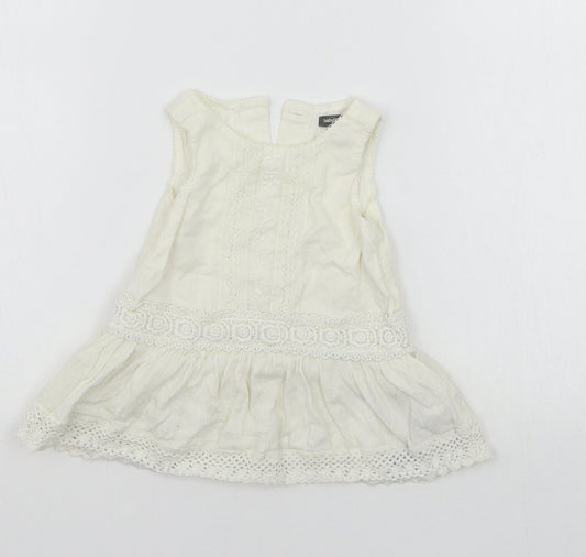 Gap Baby Beige   A-Line  Size 3-6 Months