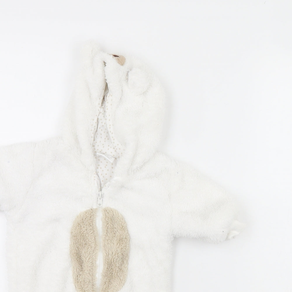 F&F Baby White   Babygrow One-Piece Size 0-3 Months