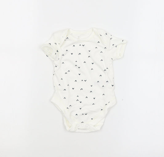 George Baby White   Babygrow One-Piece Size 3-6 Months