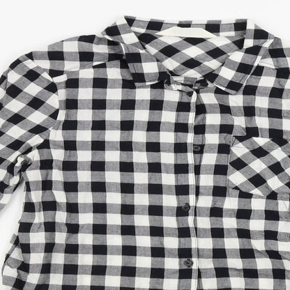 Close-up detail of H&M girls’ white check basic button-up, size 13-14, years