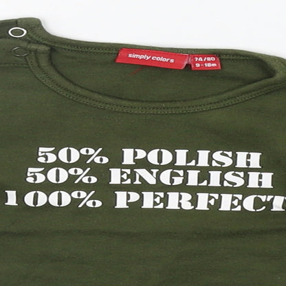Close-up detail of SIMPLY COLOURS Baby Green Basic T-Shirt, size 9-12, Months