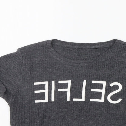 Close-up detail of 915 Generation girls’ grey basic polo, size 12-13, years
