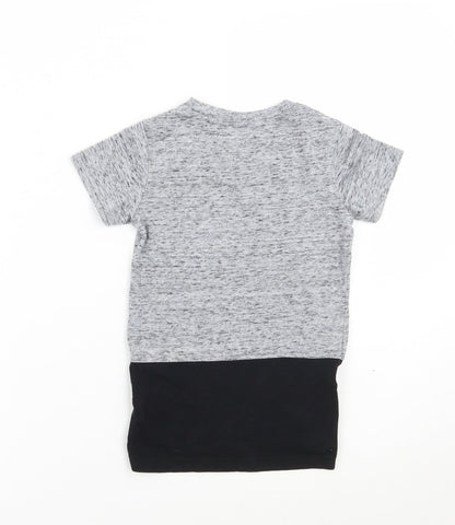 Back view of Next girls’ grey basic t-shirt, size 3, years