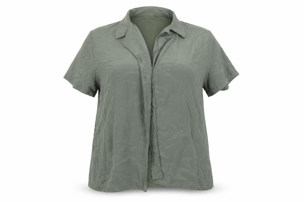 Designer Collection Womens Green    Button-Up Size 20