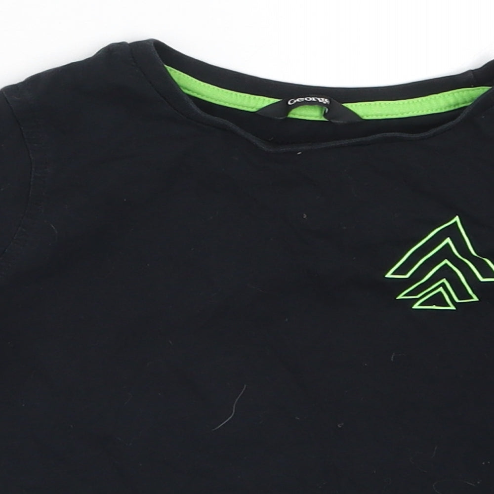 George Boys Black   Basic T-Shirt Size 4-5 Years  - Green Arrows