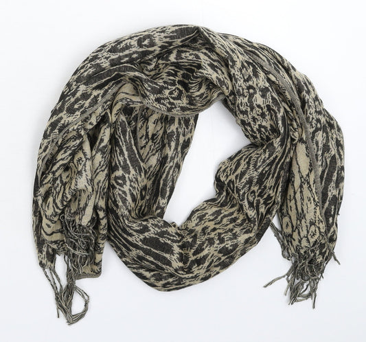 Preworn Womens Beige  Knit  Scarf