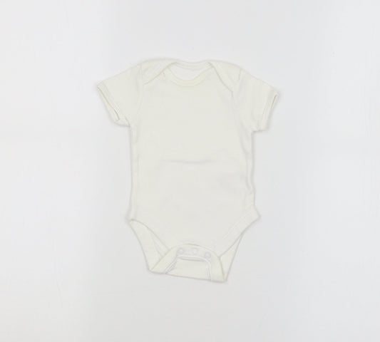 F&F Baby White   Babygrow One-Piece Size 0-3 Months