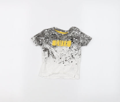 Additional front view of Primark Baby White Basic T-Shirt, size 6-9, Months