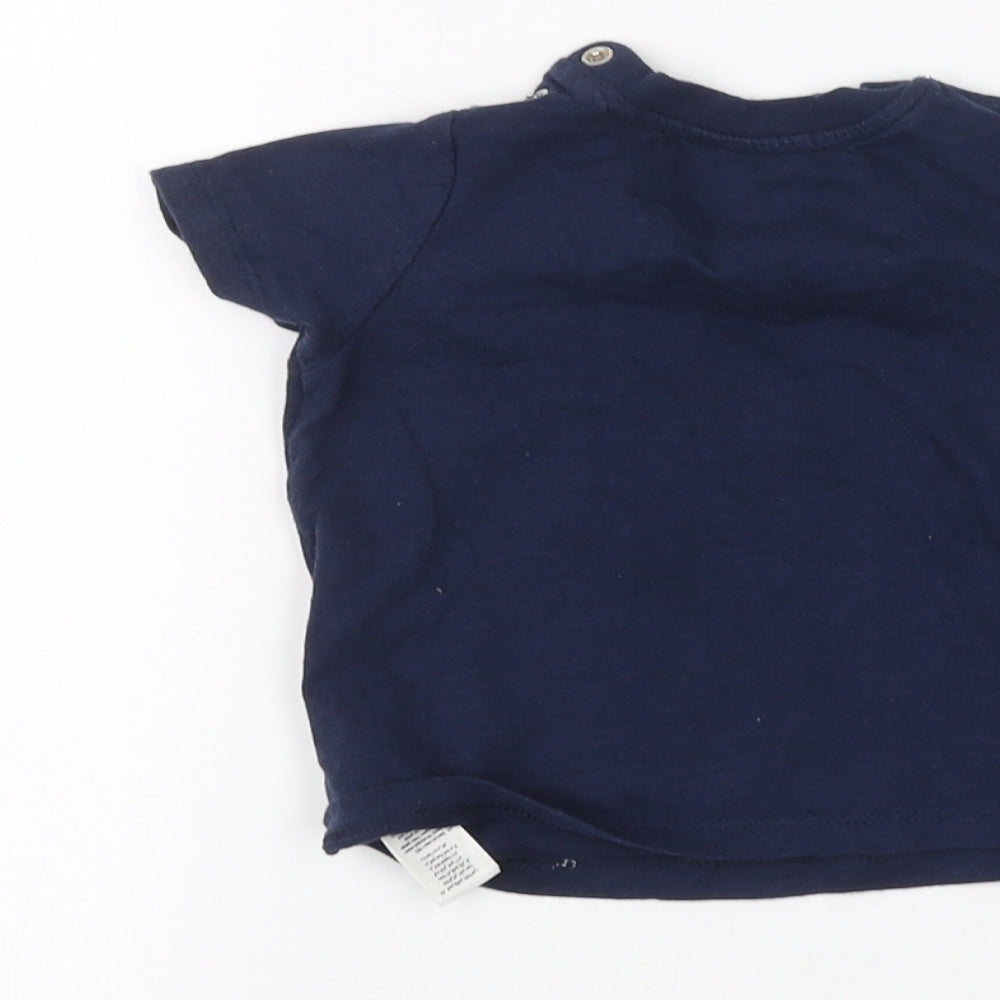 fred & flo Baby Blue   Basic T-Shirt Size 6-9 Months