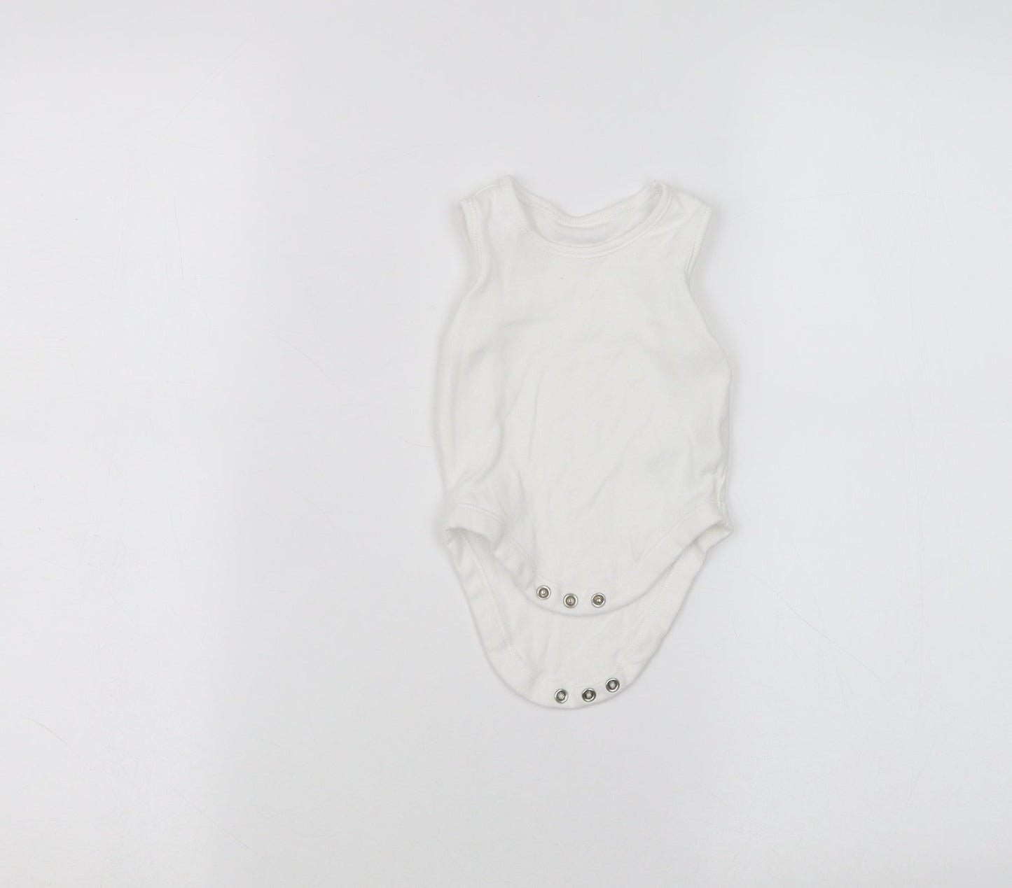 Nutmeg Baby White   Babygrow One-Piece Size 3-6 Months
