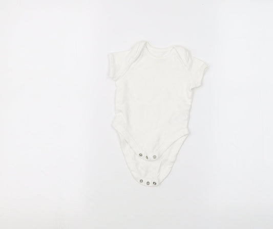 George Baby White   Babygrow One-Piece Size 3-6 Months