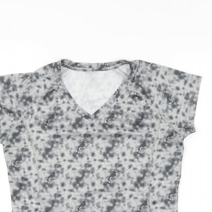 Close-up detail of Crivit women’s grey camouflage basic t-shirt