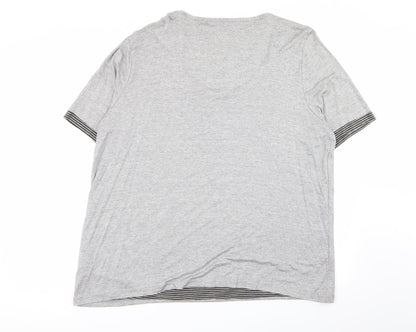 ELVI Womens Grey   Basic T-Shirt Size L