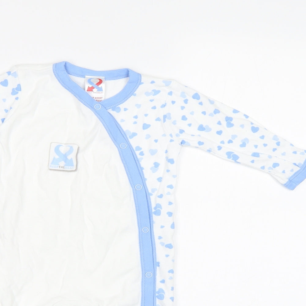 Keep The Beat Baby White Geometric  Babygrow One-Piece Size 6-9 Months  - Heart Print