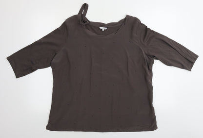 Preloved Marks and Spencer  Womens Brown Paisley  Basic T-Shirt Size 20 - Front
