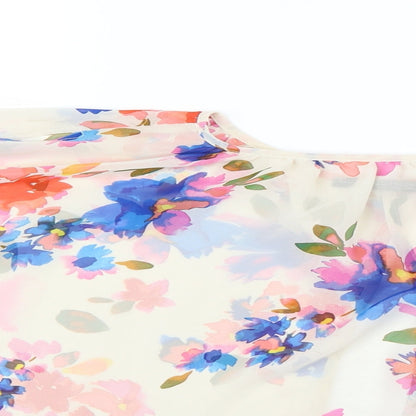 Close-up detail of Atmosphere women’s white floral basic blouse, size UK 10