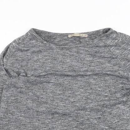 Close-up detail of Atmosphere women’s grey basic t-shirt, size UK 10