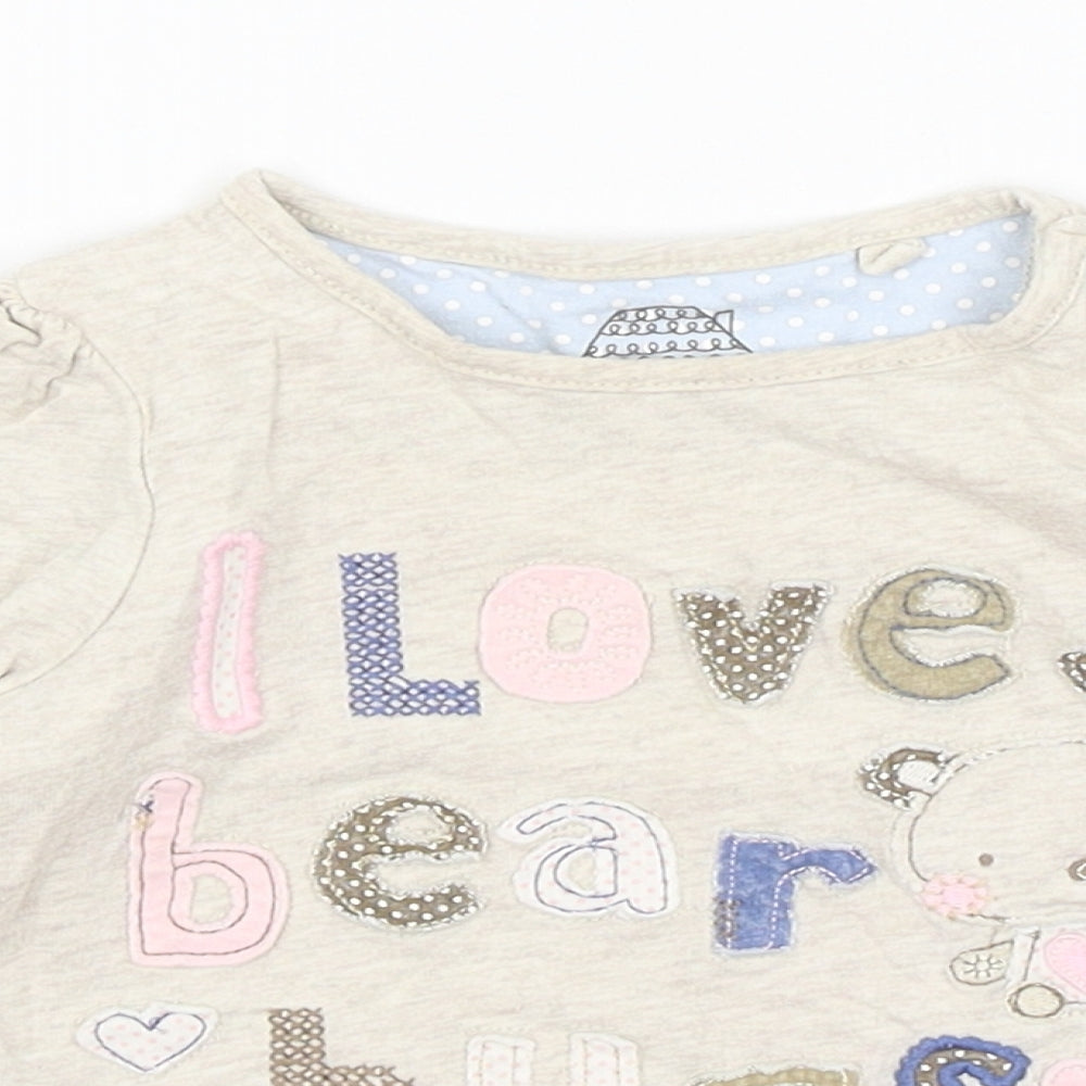 TU Baby Beige   Basic T-Shirt Size 12-18 Months  - I Love Bear Hugs