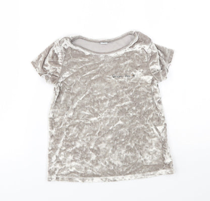 Additional front view of Tu girls’ silver basic t-shirt, size 6, years - velvet look