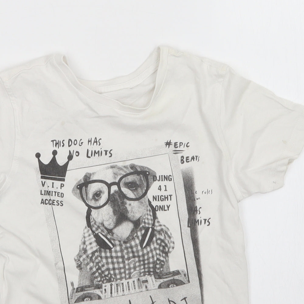George Boys White   Basic T-Shirt Size 6-7 Years