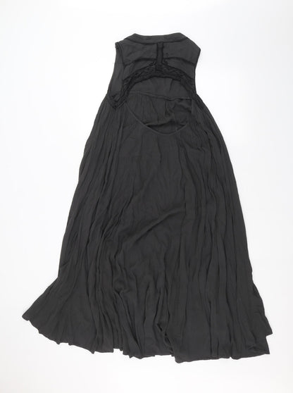 Back view of ASOS women’s green a-line, size UK 8