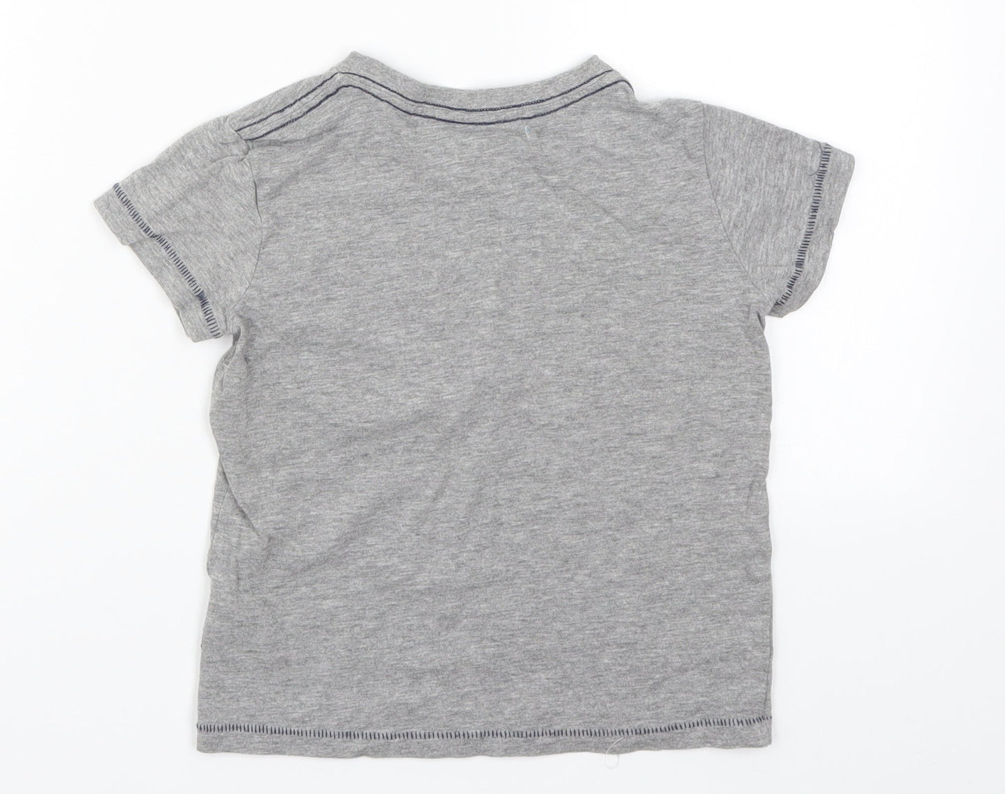 Avenue Boys Grey   Basic T-Shirt Size 5-6 Years