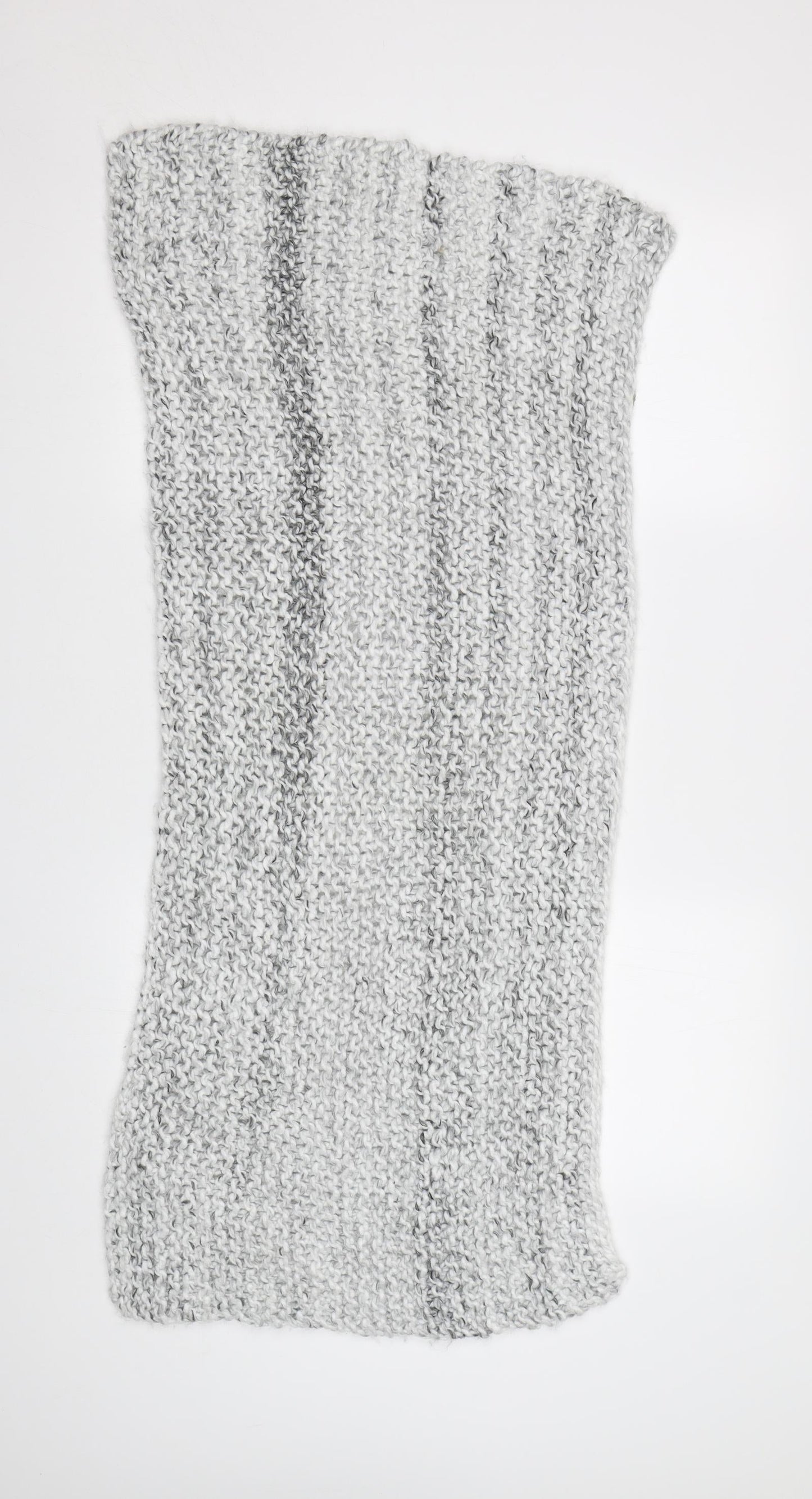 Preworn Womens Grey  Knit  Scarf