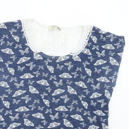 Close-up detail of Papaya women’s blue geometric basic t-shirt, size UK 8